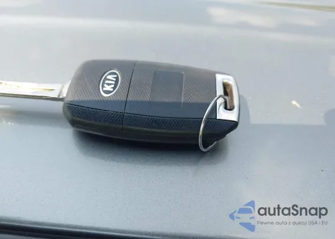 2015 Kia Soul from USA, damaged, VIN KNDJN2A2XF7140980